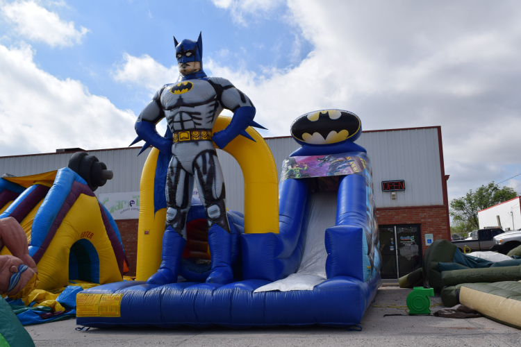 Batman Challenge Obstacle Course | Outdoor Inflatable Rentals